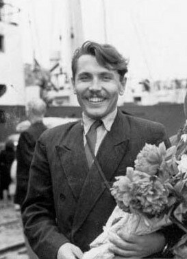 Үҙенә үҙе операция яһаған хирург