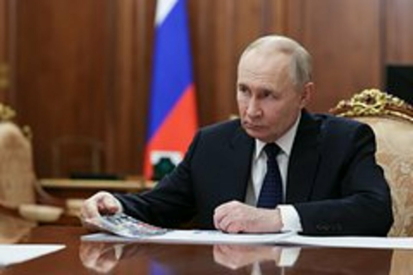 Путин освободил от должности помощника секретаря Совета безопасности