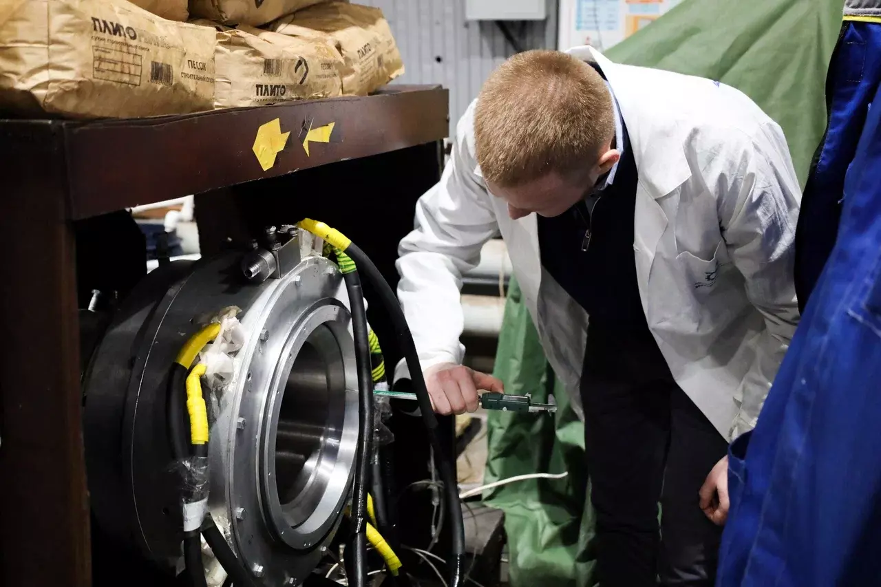 В кампусе Уфы завершают испытания стартер-генератора для авиадвигателя ПД-35