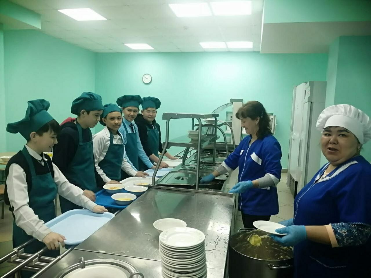 “Ҡыҫып һөйҙөң, белем бирҙең...”