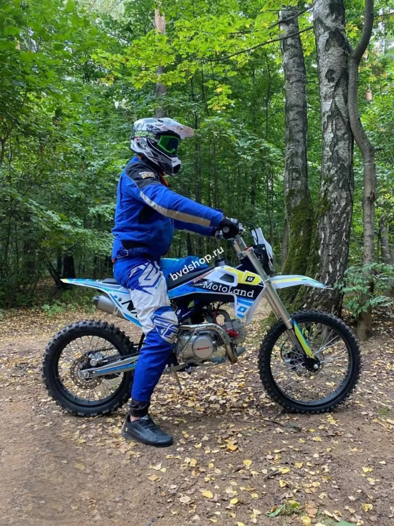 Питбайк - үҫмерҙәрҙең хәүефле уйынсығы