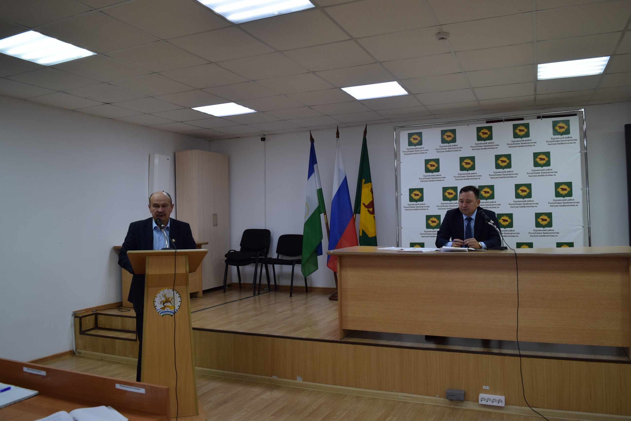 Көн ҡаҙағында – сәләмәтлек, йәйге ял, бүреләр һ.б. мәсьәләләр