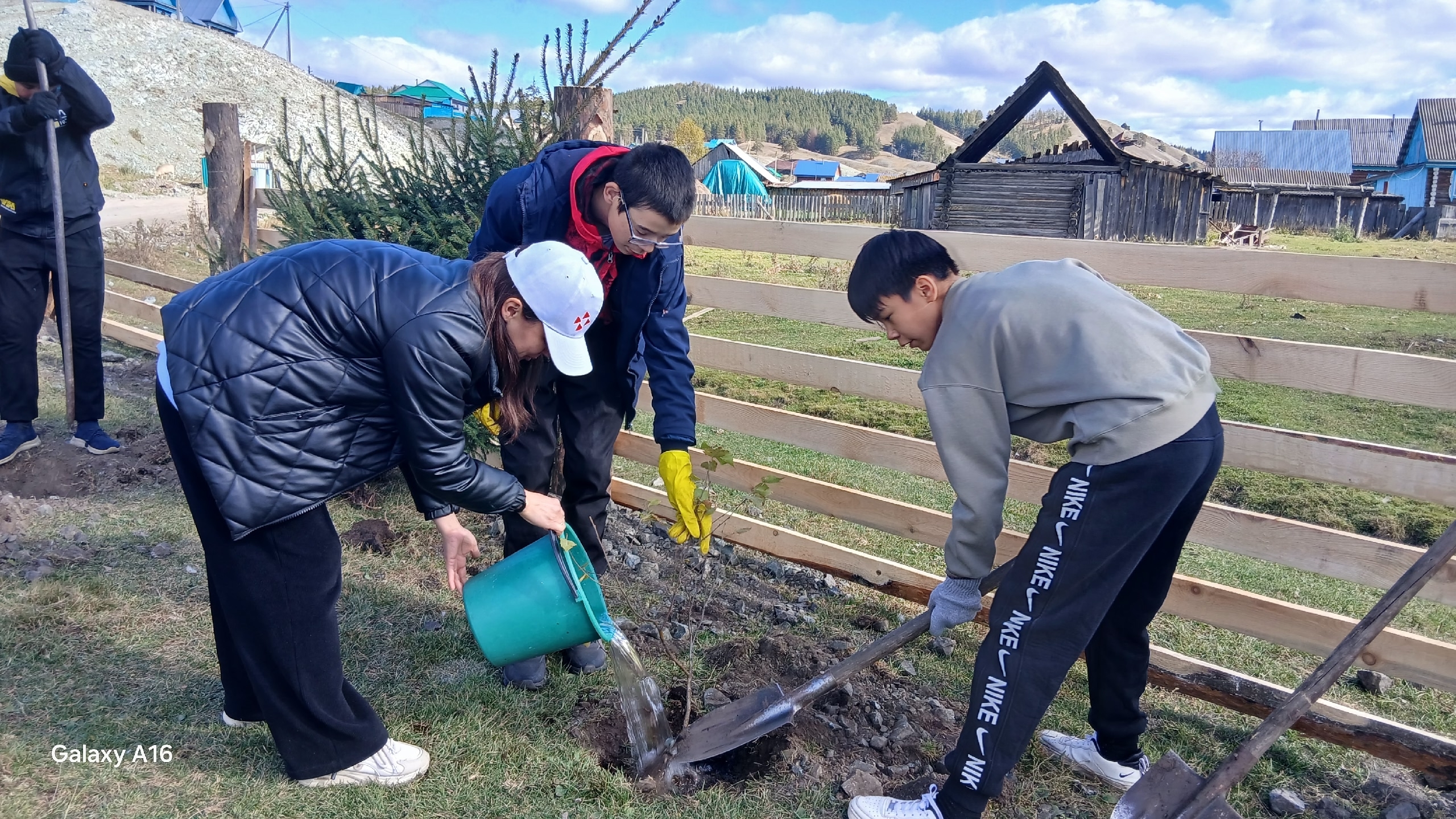 Килдеғолда аллея барлыҡҡа килде