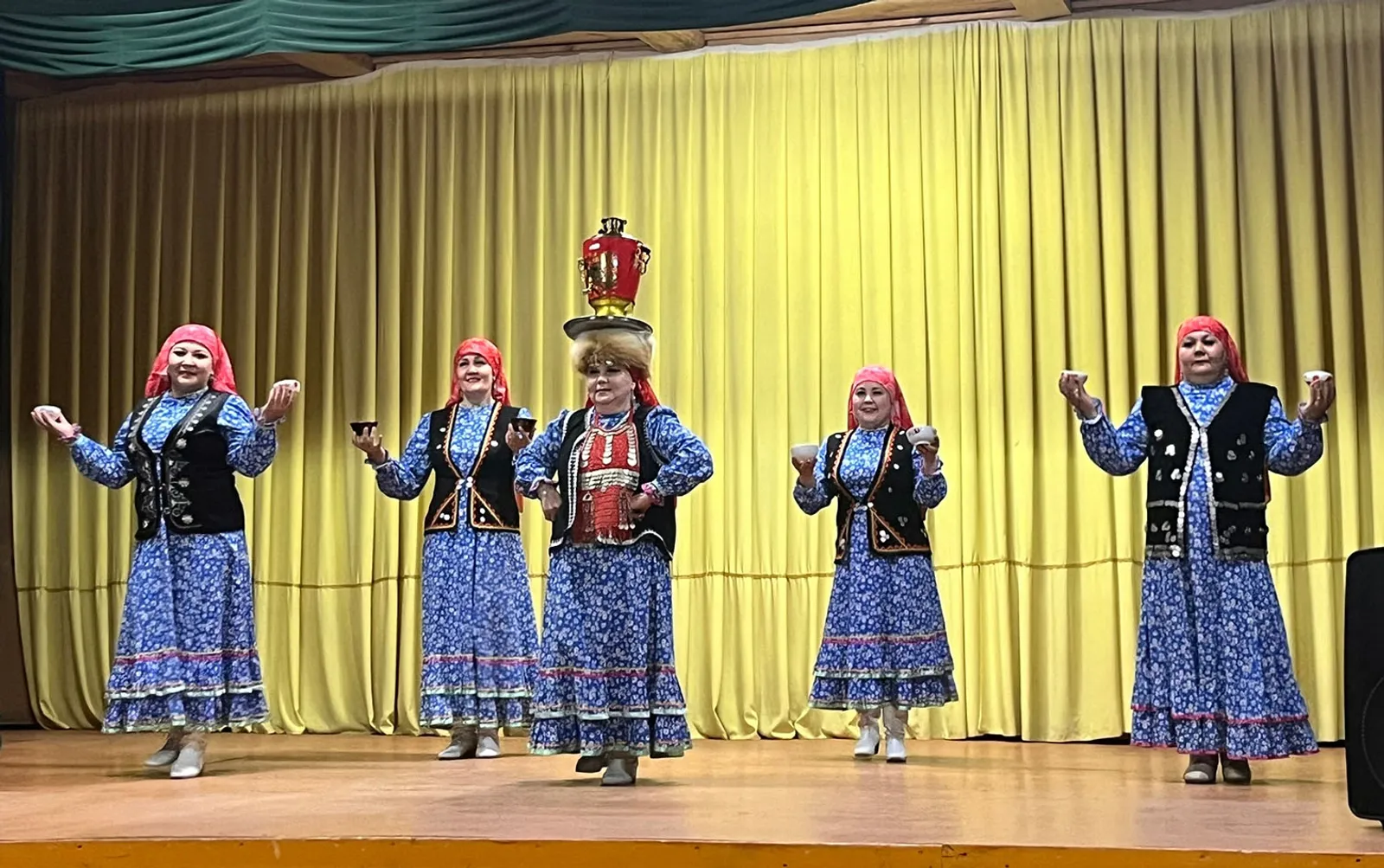 Ҡыпсаҡтар концерттарҙан 100 мең һум аҡса йыйған