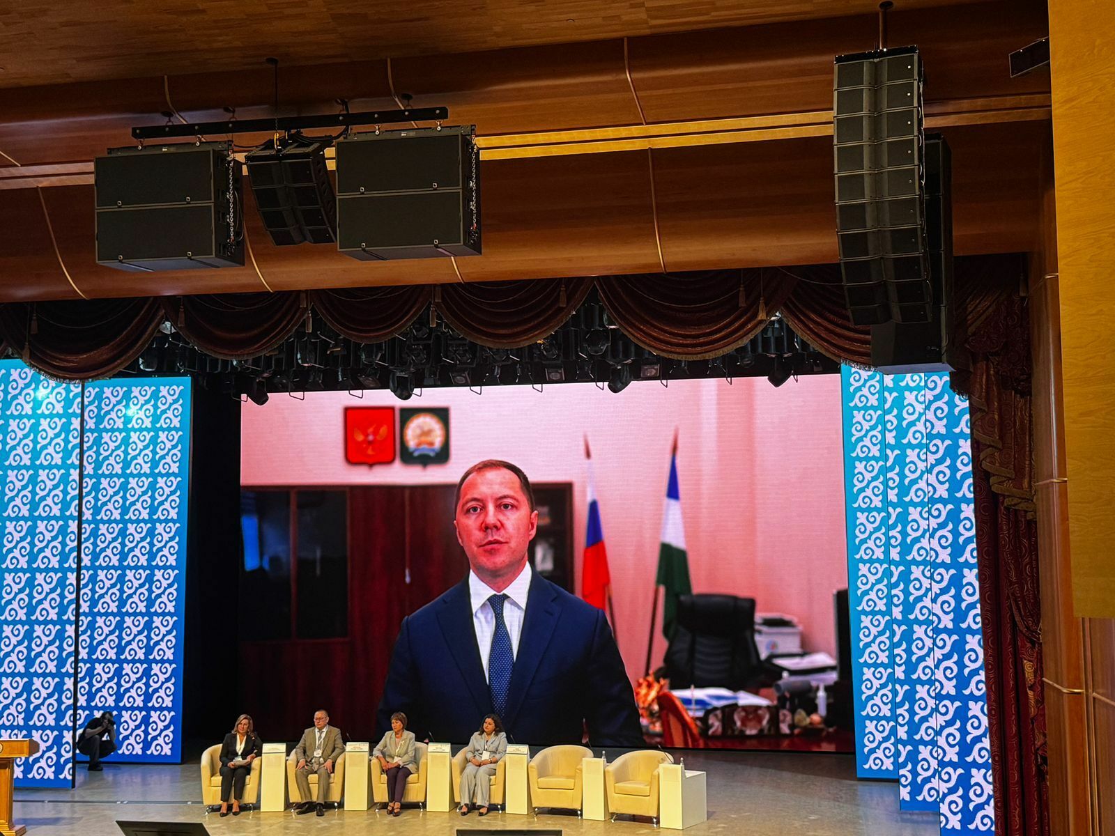 Беҙҙең фельдшерҙар Өфөлә ҙур  форумда ҡатнашты