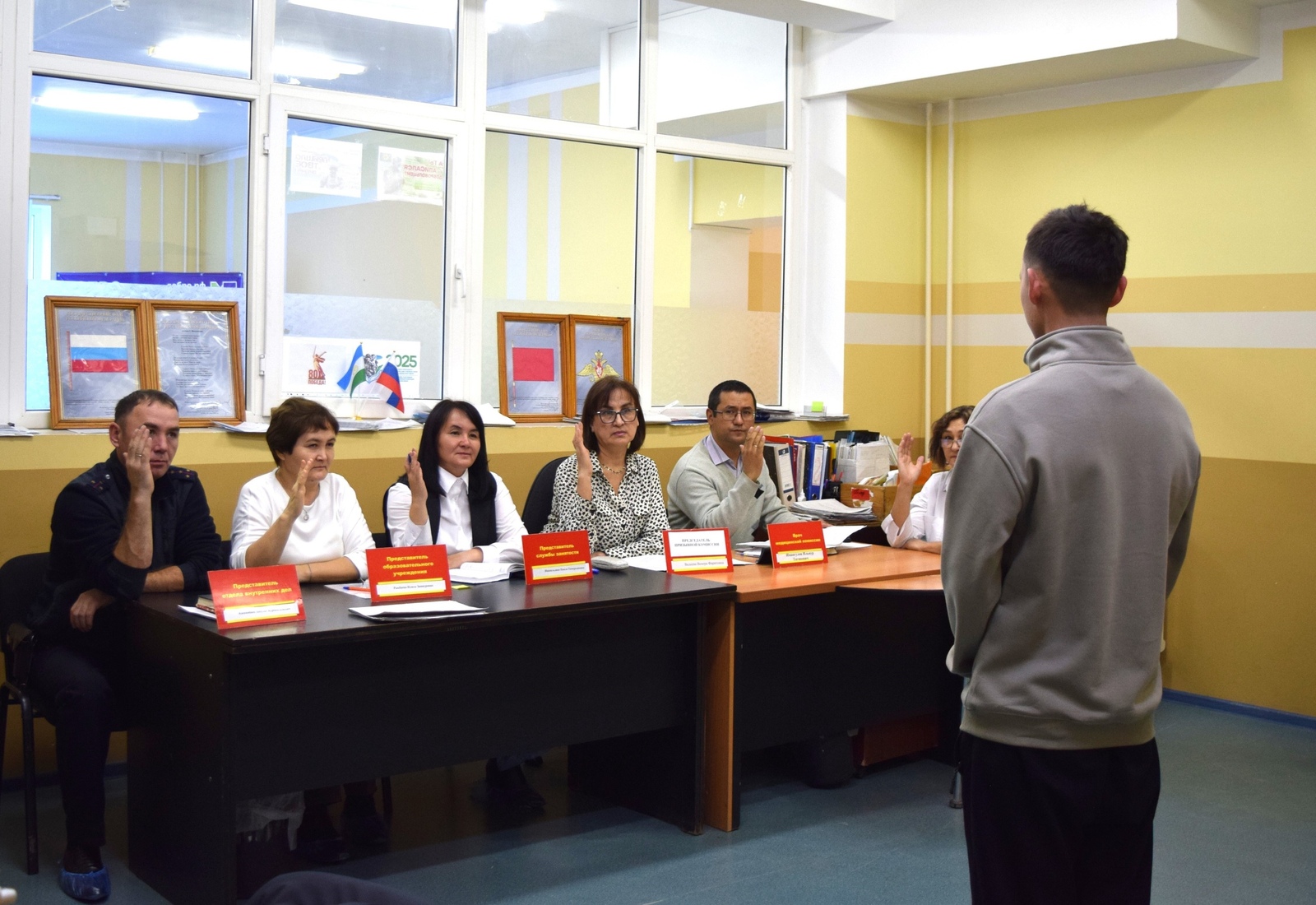 Армияға китә егеттәр