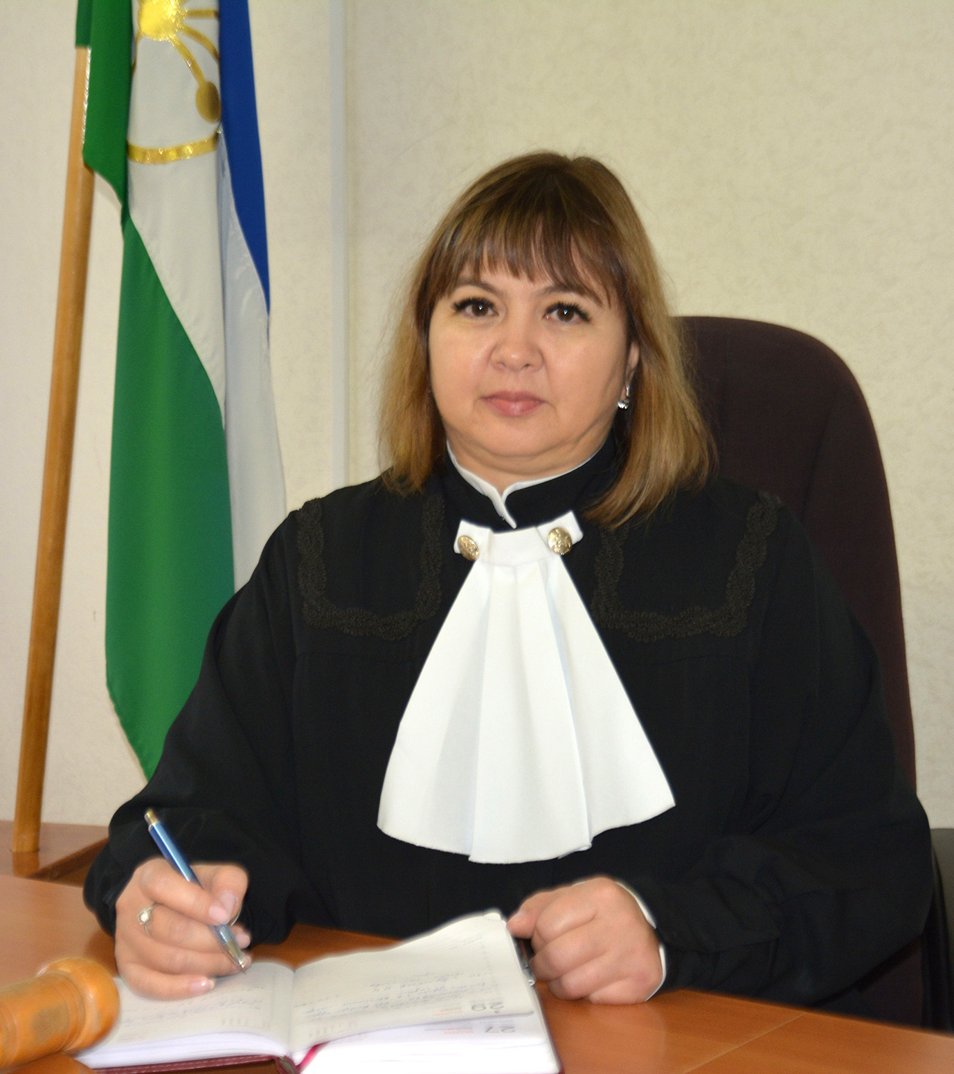 Иңдәрендә мөһим һәм яуаплы эш