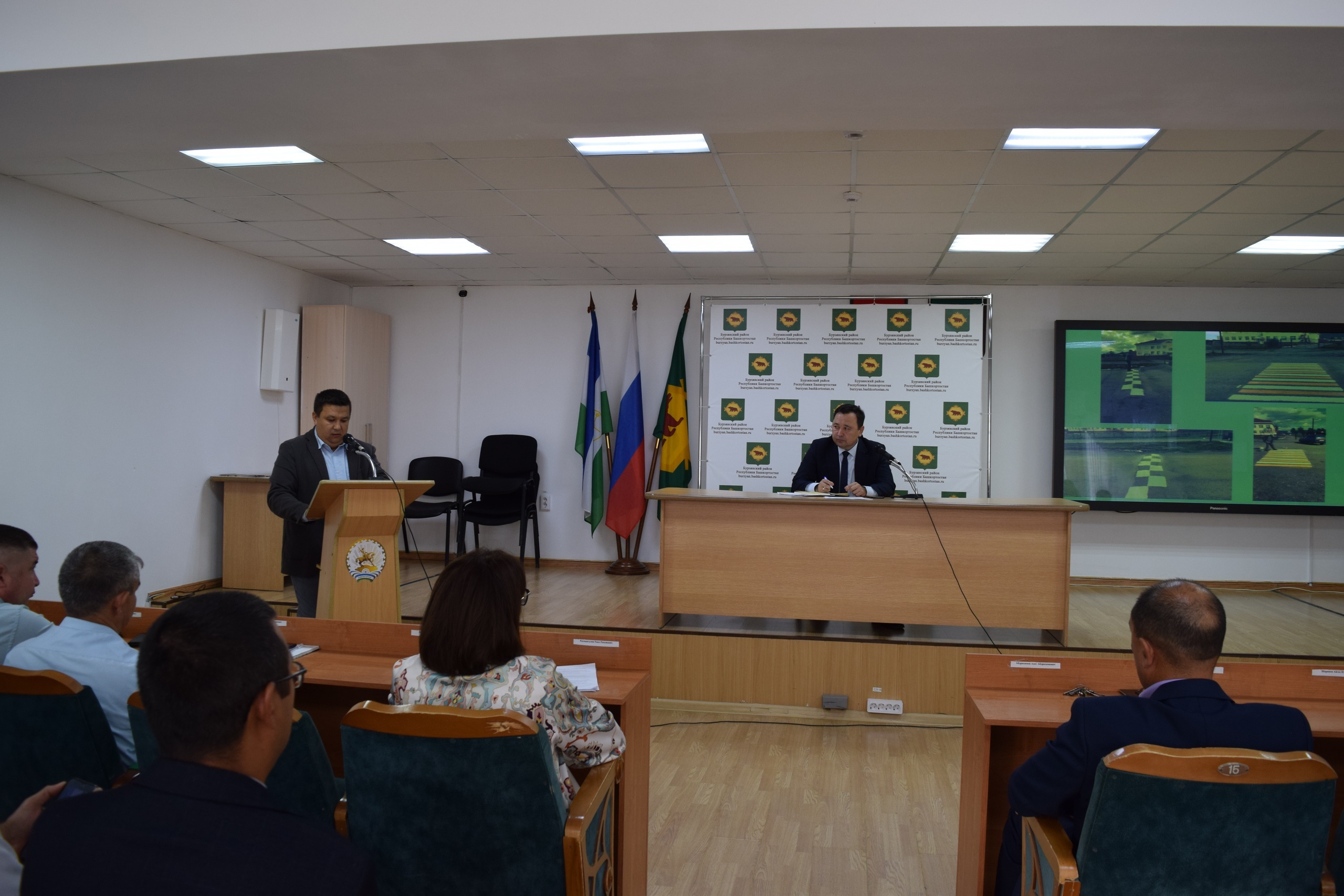 Кәңәшмәнең төп темалары - вируслы инфекция, сысҡан биҙгәге, һыу инеү миҙгеле ...