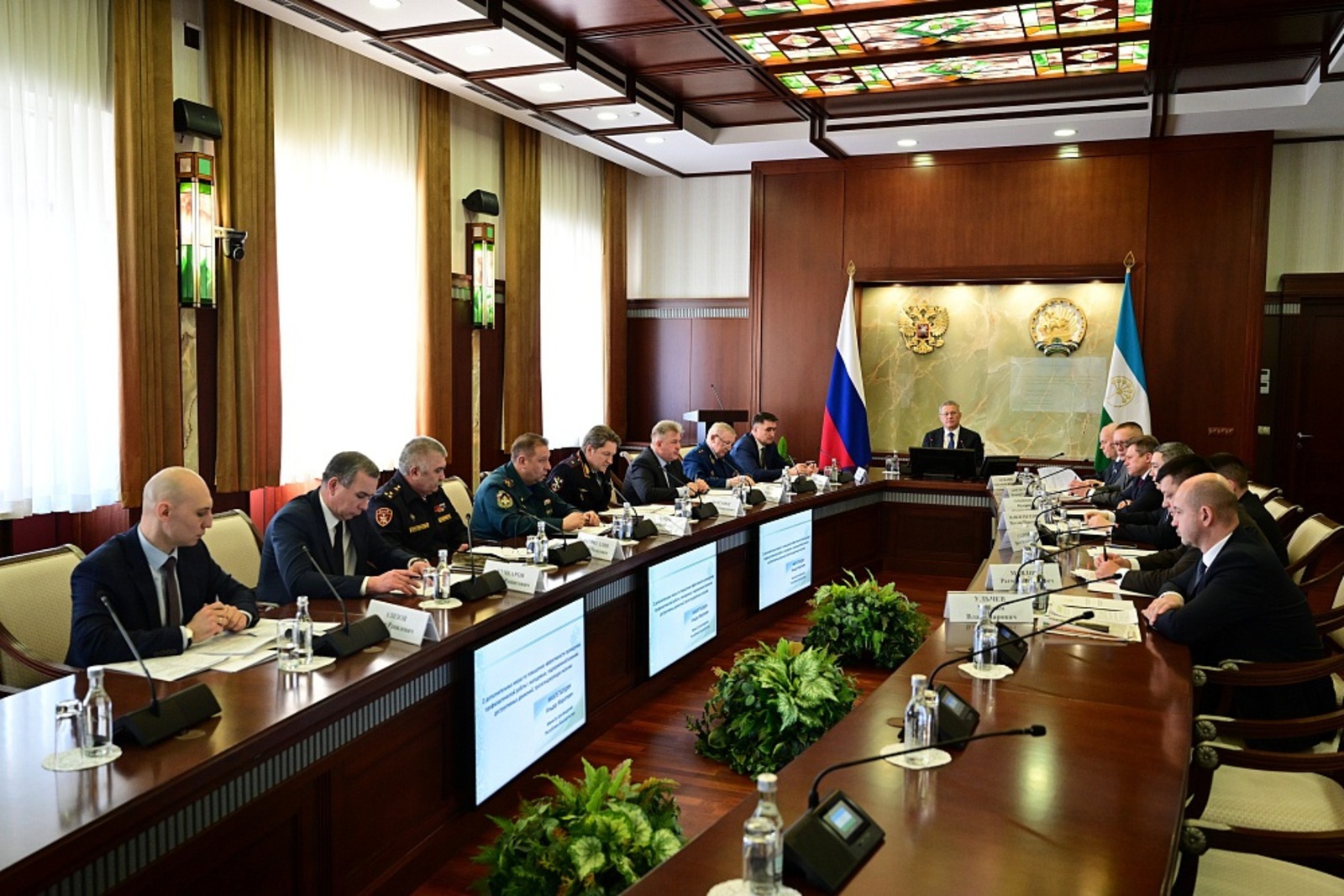 Радий Хәбиров төбәктең террорға ҡаршы комиссияһы ултырышын үткәрҙе