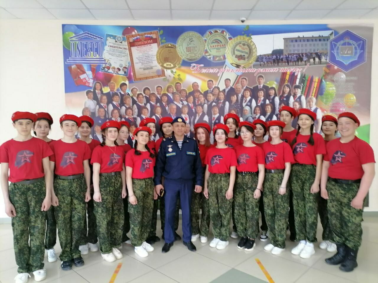 “Ҡыҫып һөйҙөң, белем бирҙең...”