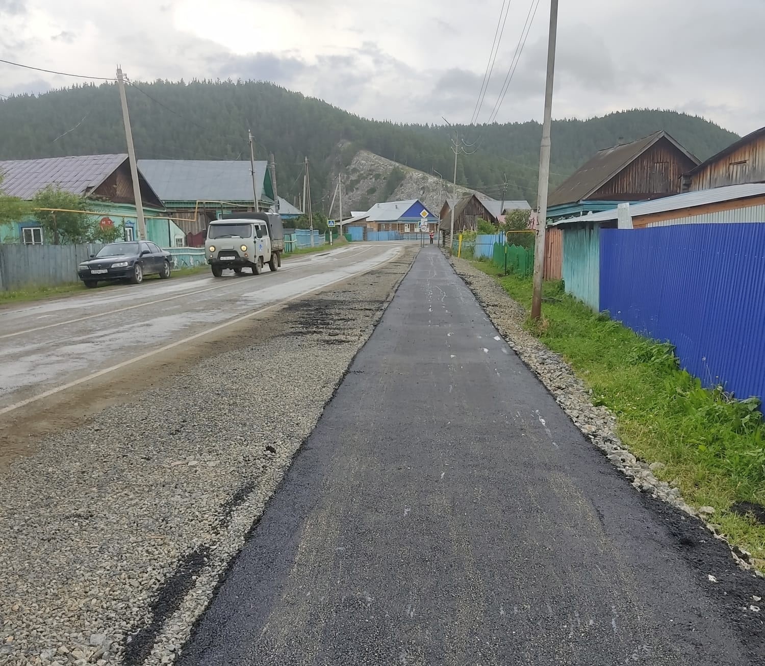 Тротуар һалынды